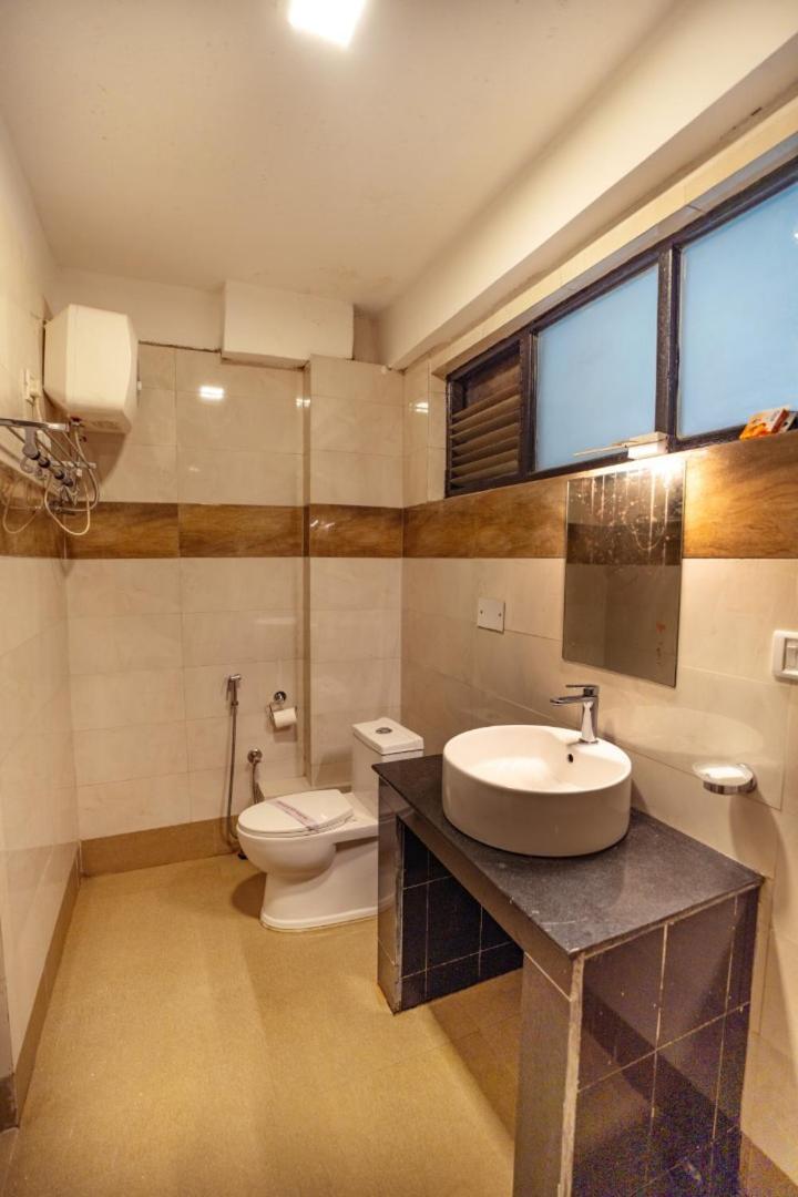 Muscatel Fairmont - 100 Mts From Mall Road Дарджилинг Экстерьер фото