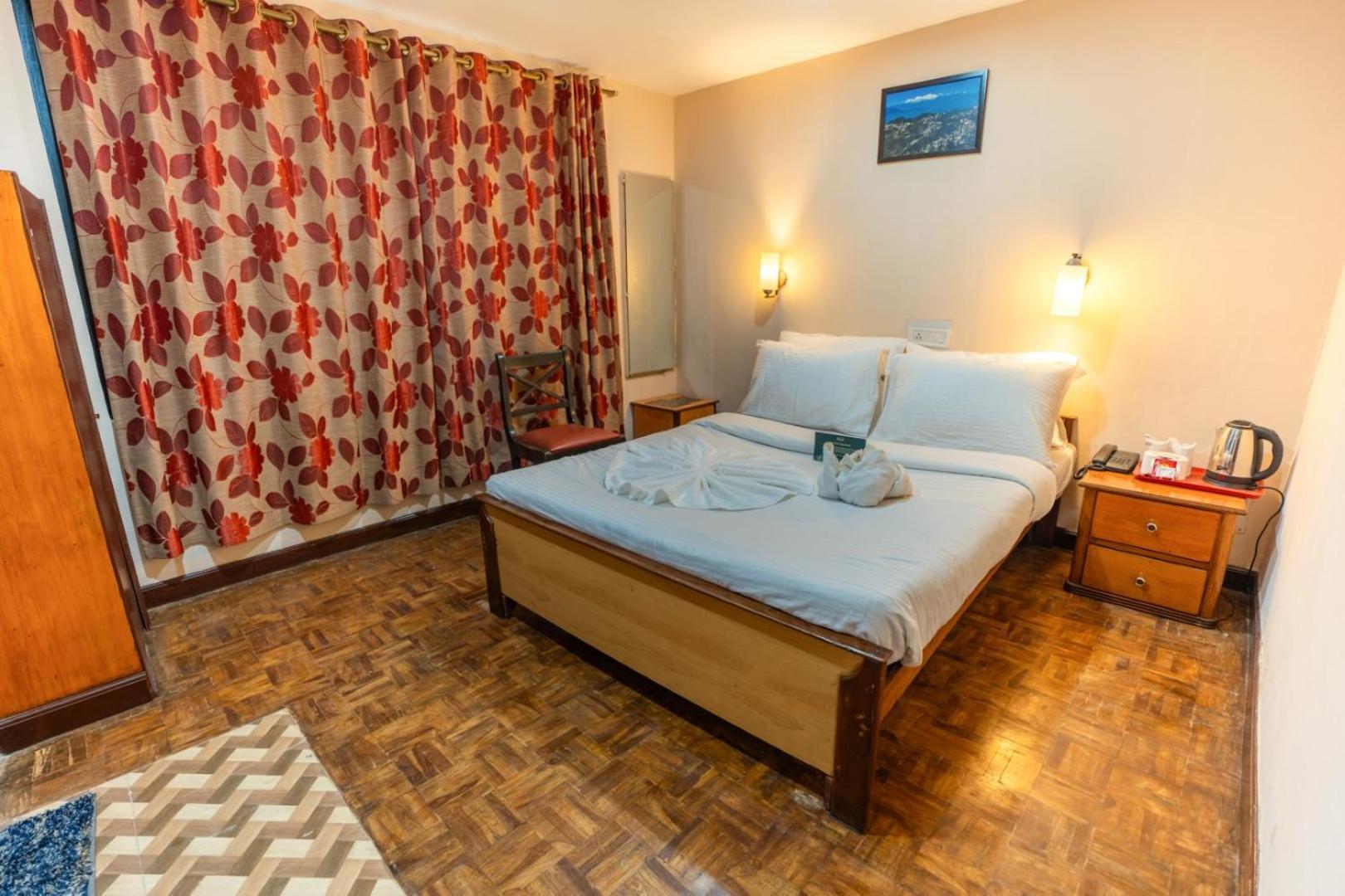 Muscatel Fairmont - 100 Mts From Mall Road Дарджилинг Экстерьер фото